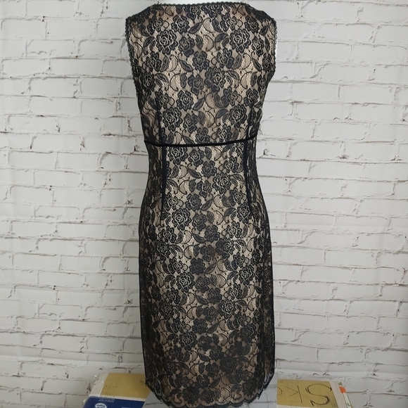Ann Taylor LOFT Lace Midi Dress - Picture 3 of 9